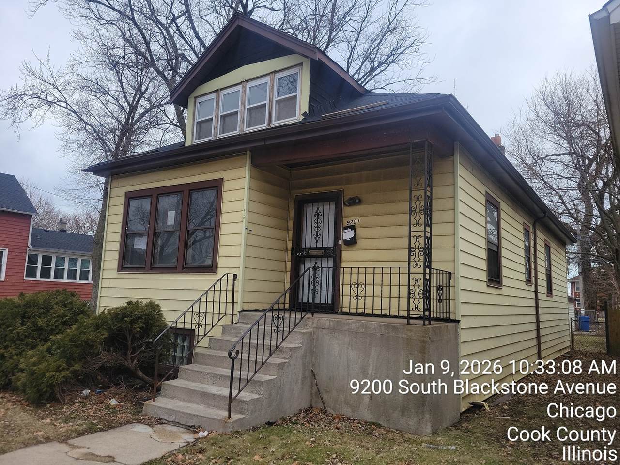 9201 Blackstone Avenue - Photo 1