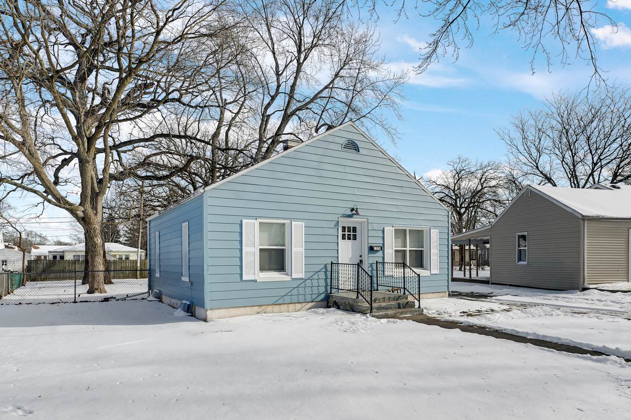 1376 Lennington Circle - Photo 1