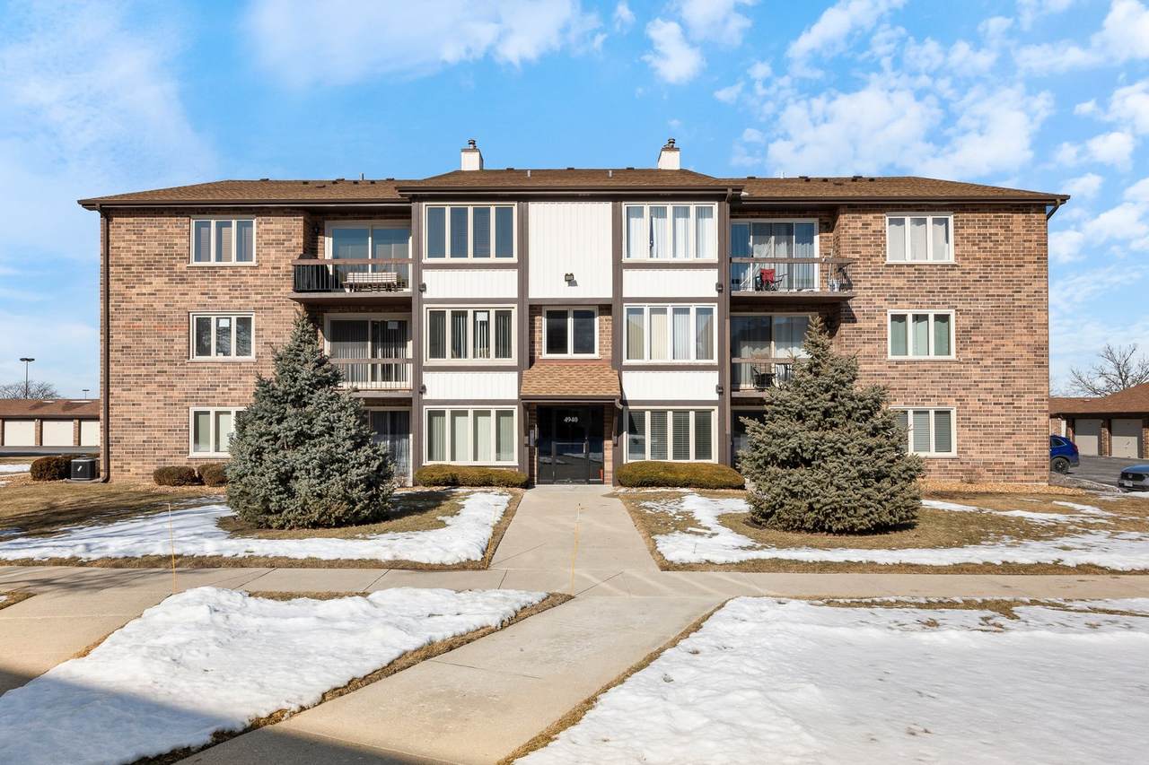 4940 Circle Court - Photo 1