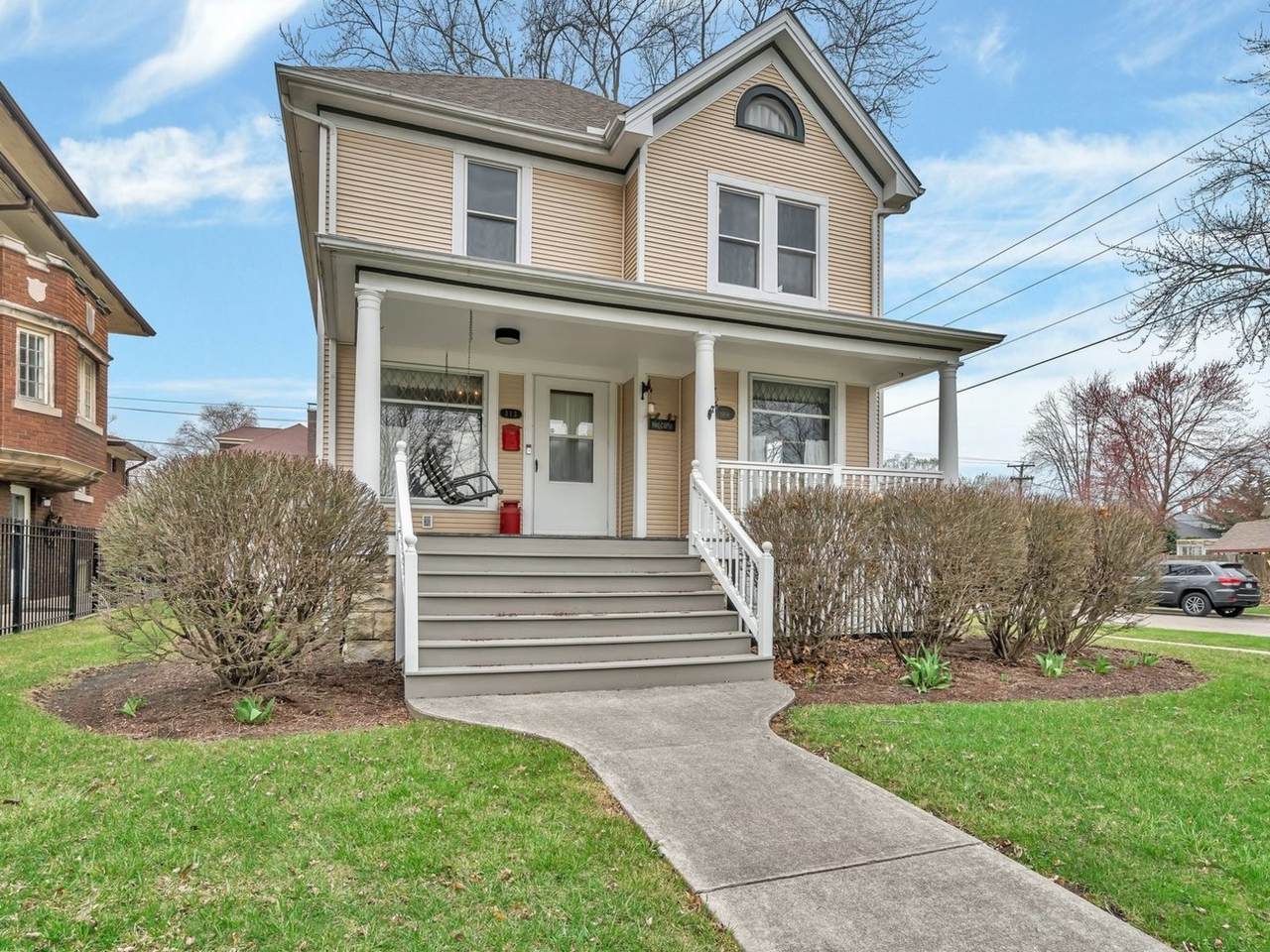 313 Raynor Avenue - Photo 1