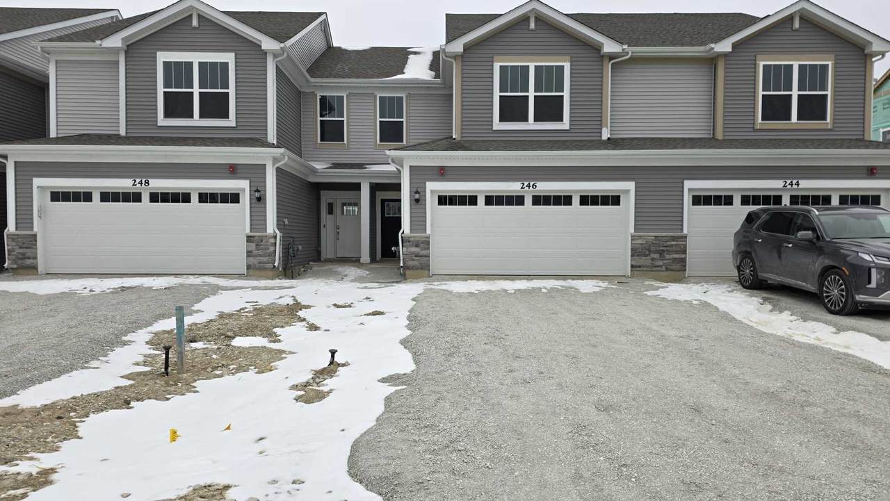 246 Cooney Way - Photo 1