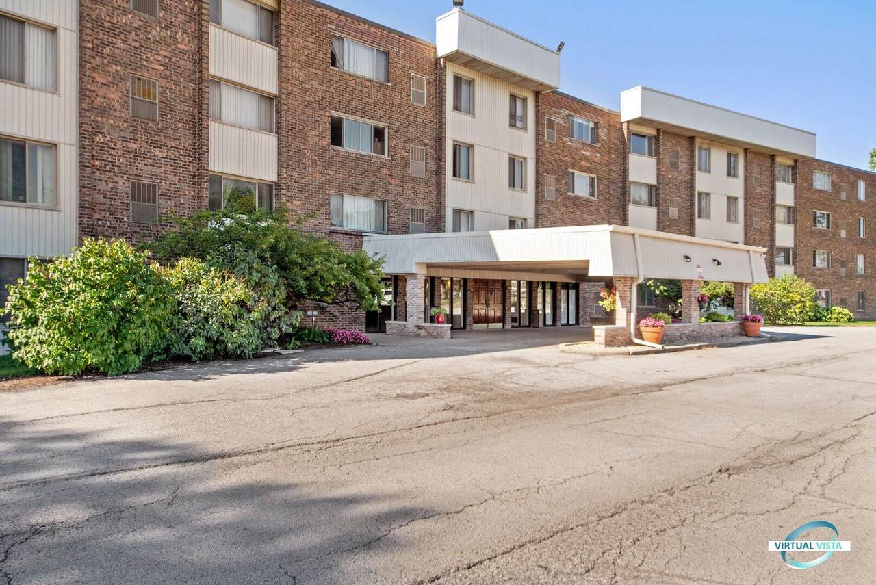 841 York Street - Photo 1