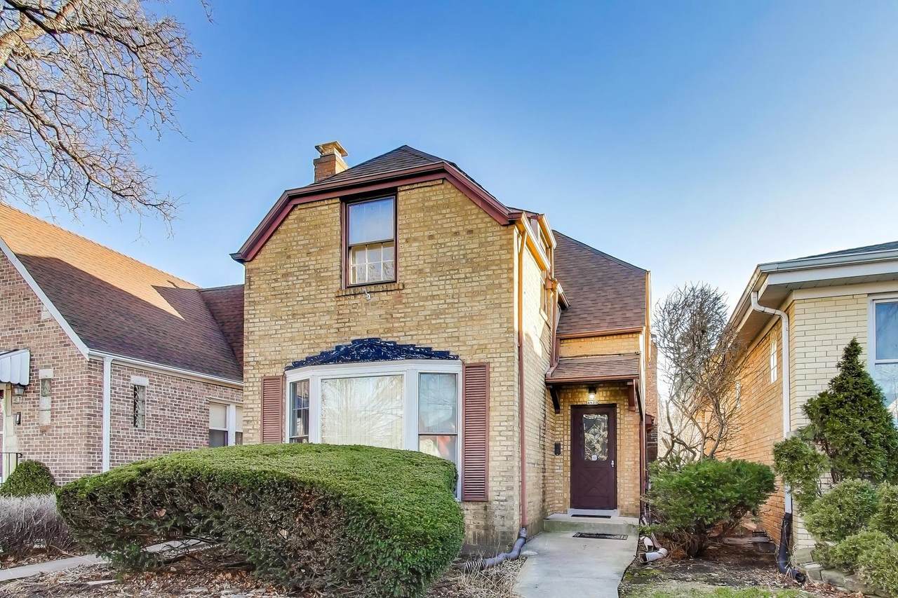 4823 Balmoral Avenue - Photo 1