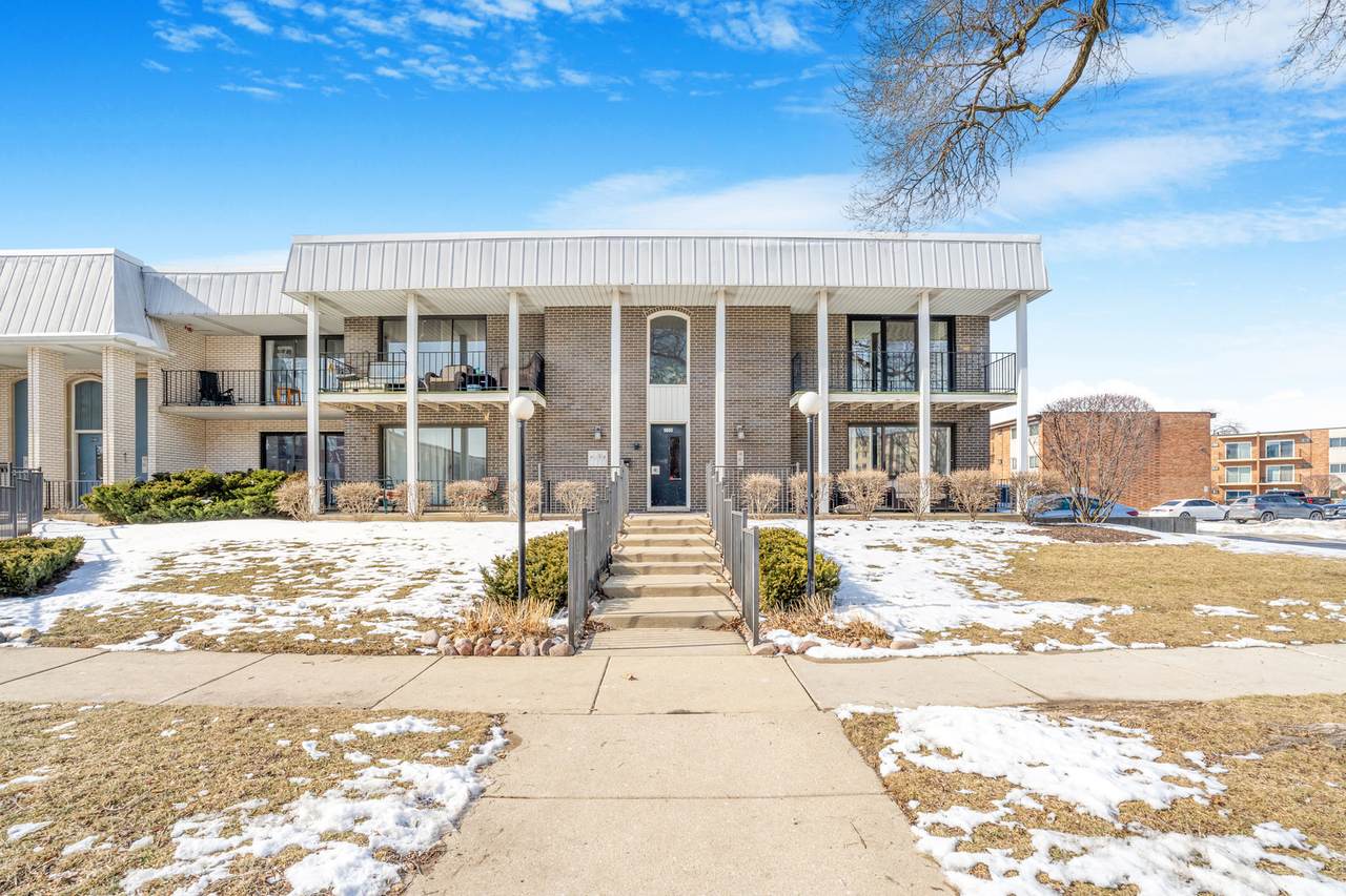 9800 Karlov Avenue - Photo 1