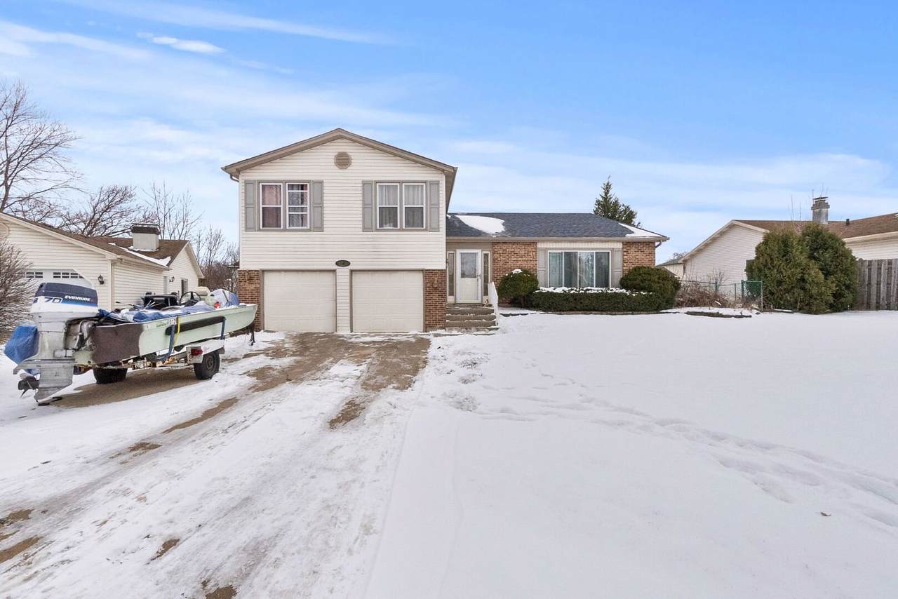 1767 Hemlock Drive - Photo 1