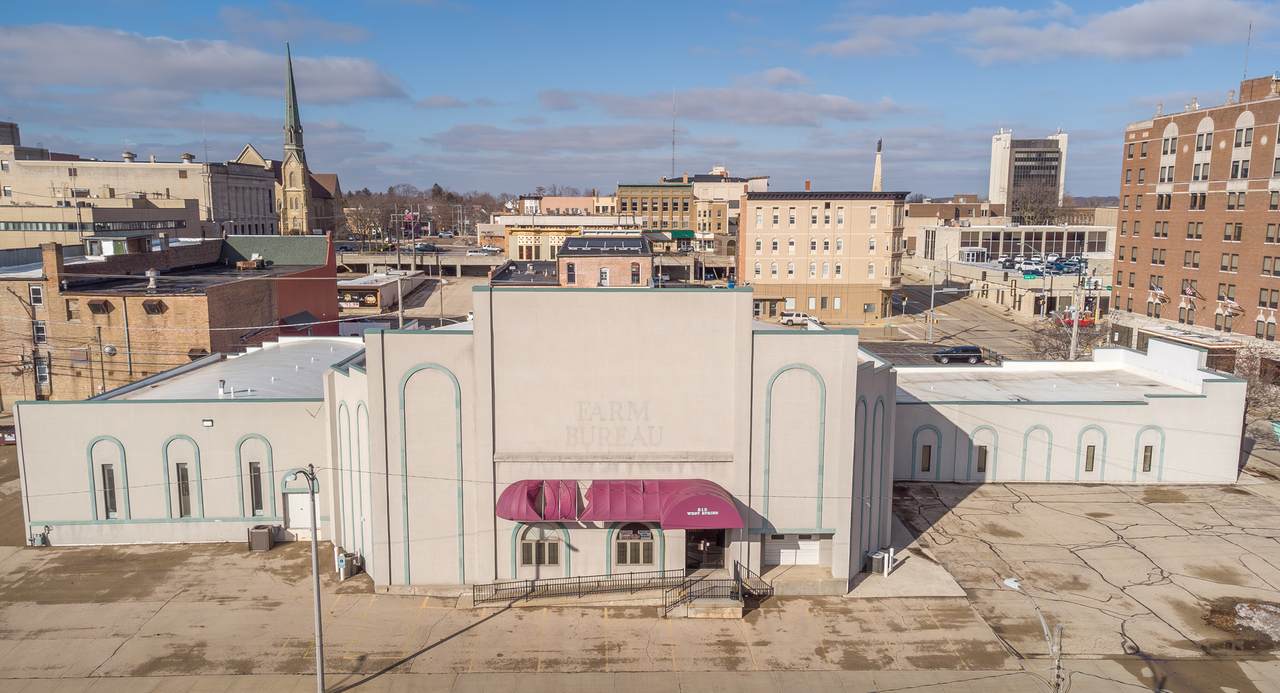 210 Spring Street - Photo 1