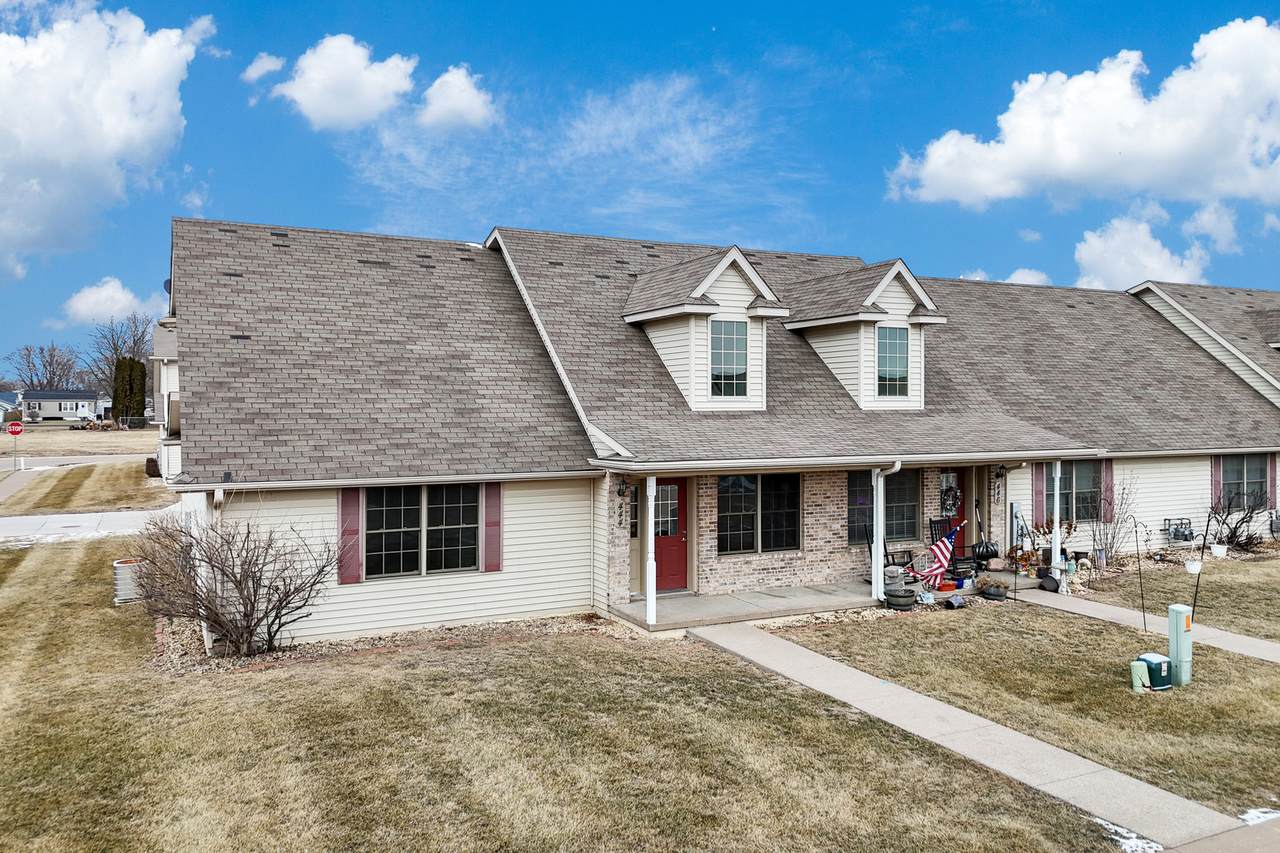 444 Celeste Circle - Photo 1