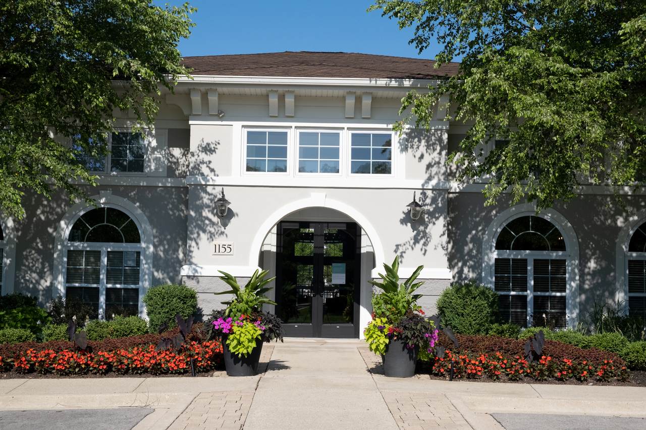 1155 Museum Boulevard - Photo 1