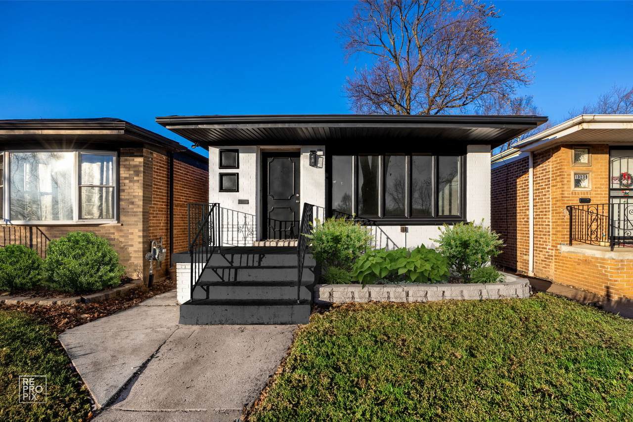 10240 Torrence Avenue - Photo 1