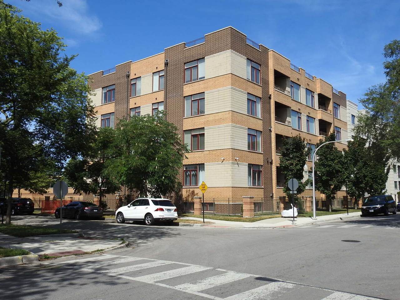 6456 Woodlawn Avenue - Photo 1