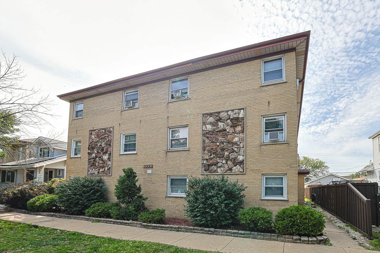 2222 Harlem Avenue - Photo 1