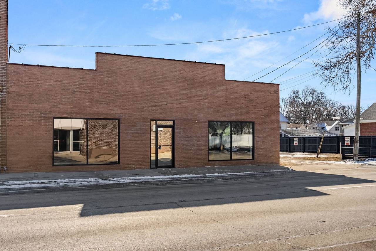 1207 4th Street - Photo 1