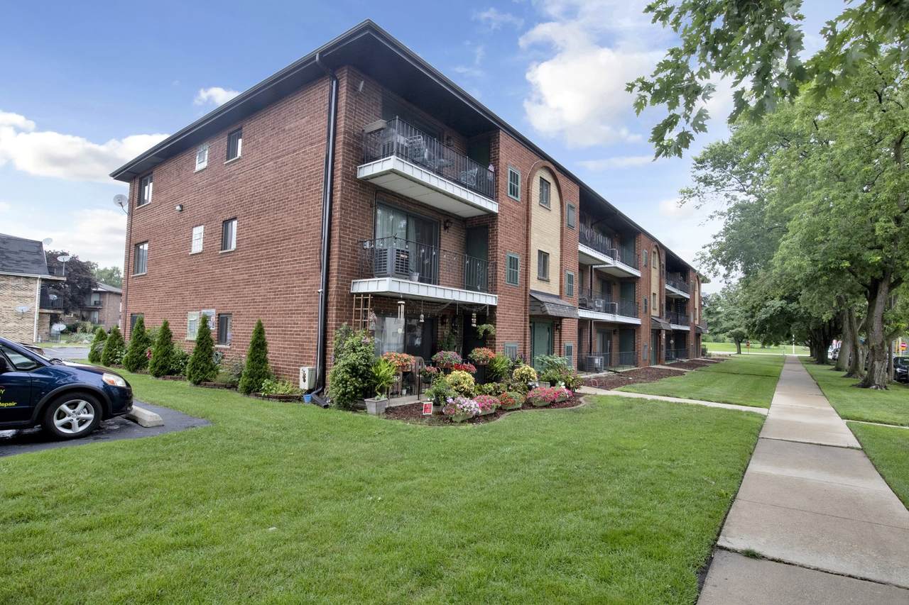 7012 98th Street - Photo 1