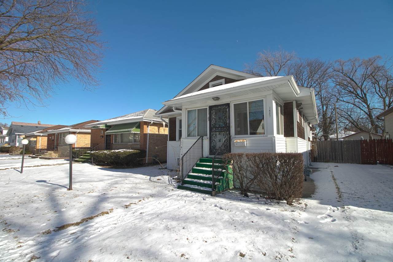 1427 21st Avenue - Photo 1