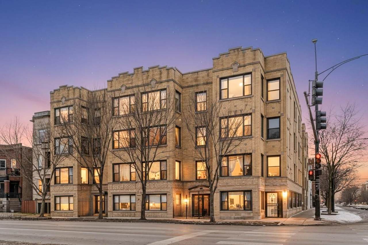 1154 Kedzie Avenue - Photo 1