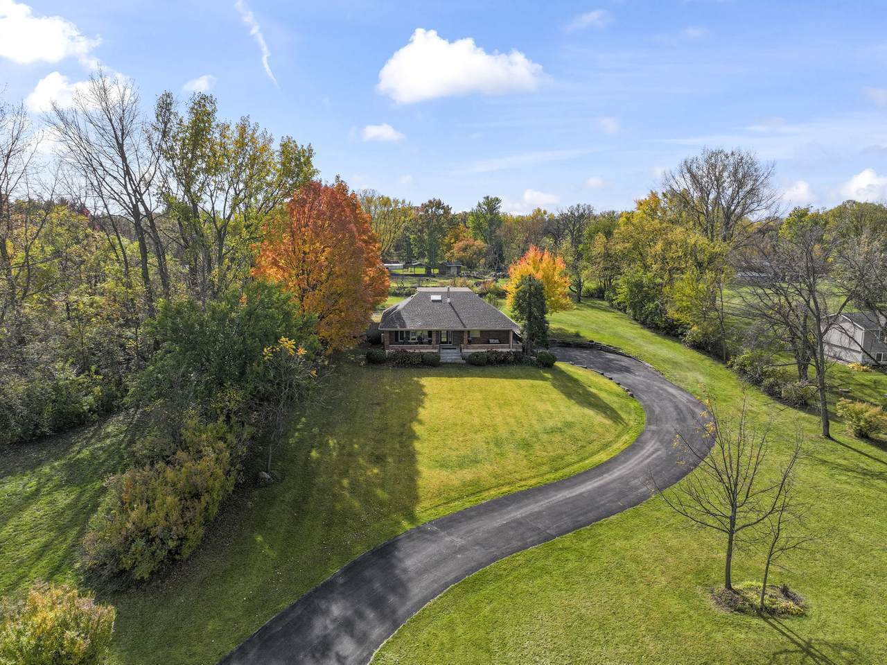 9510 Knolltop Road - Photo 1