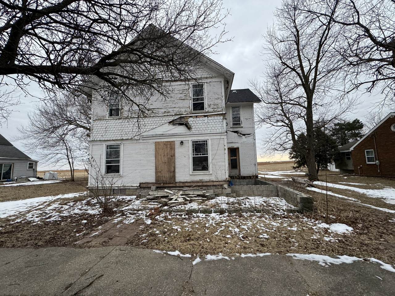 108 Main Street - Photo 1