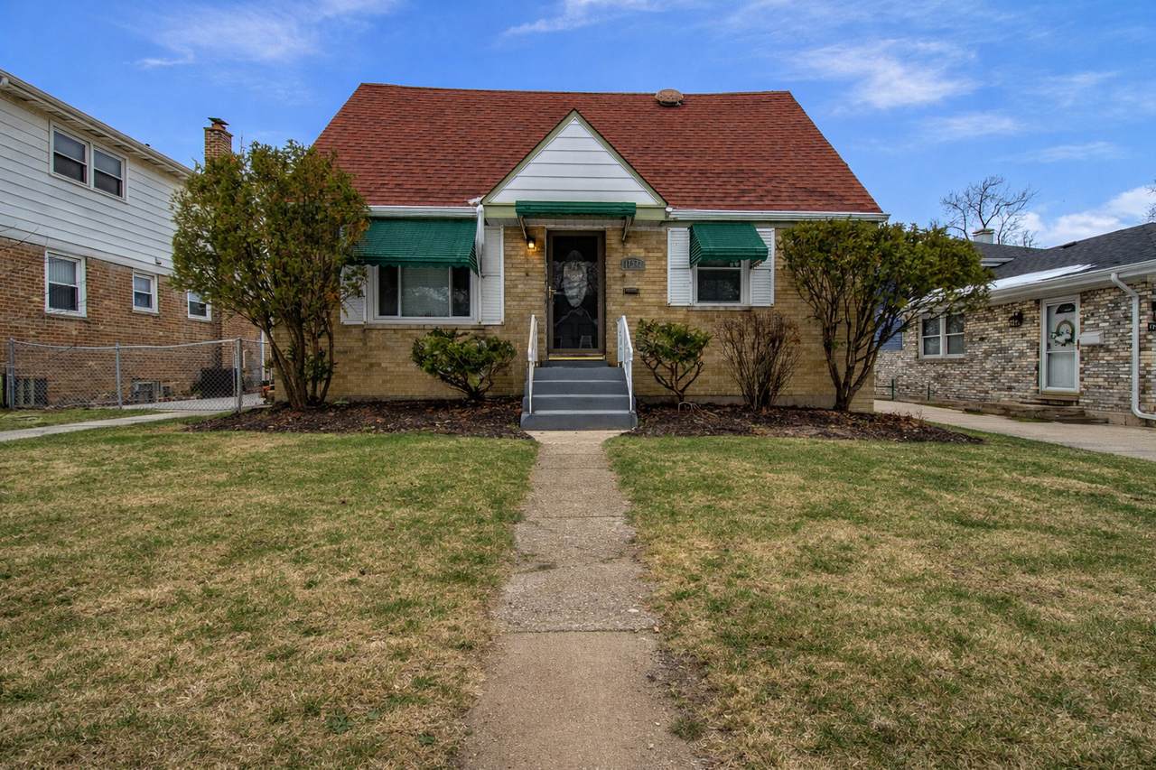 17552 Roy Street - Photo 1