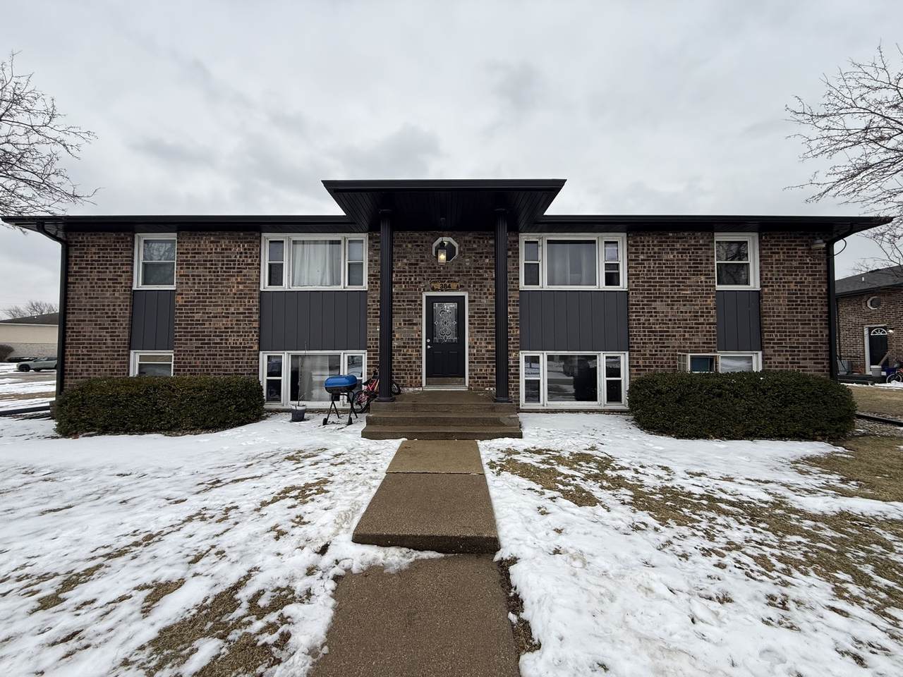 382 Birch Street - Photo 1