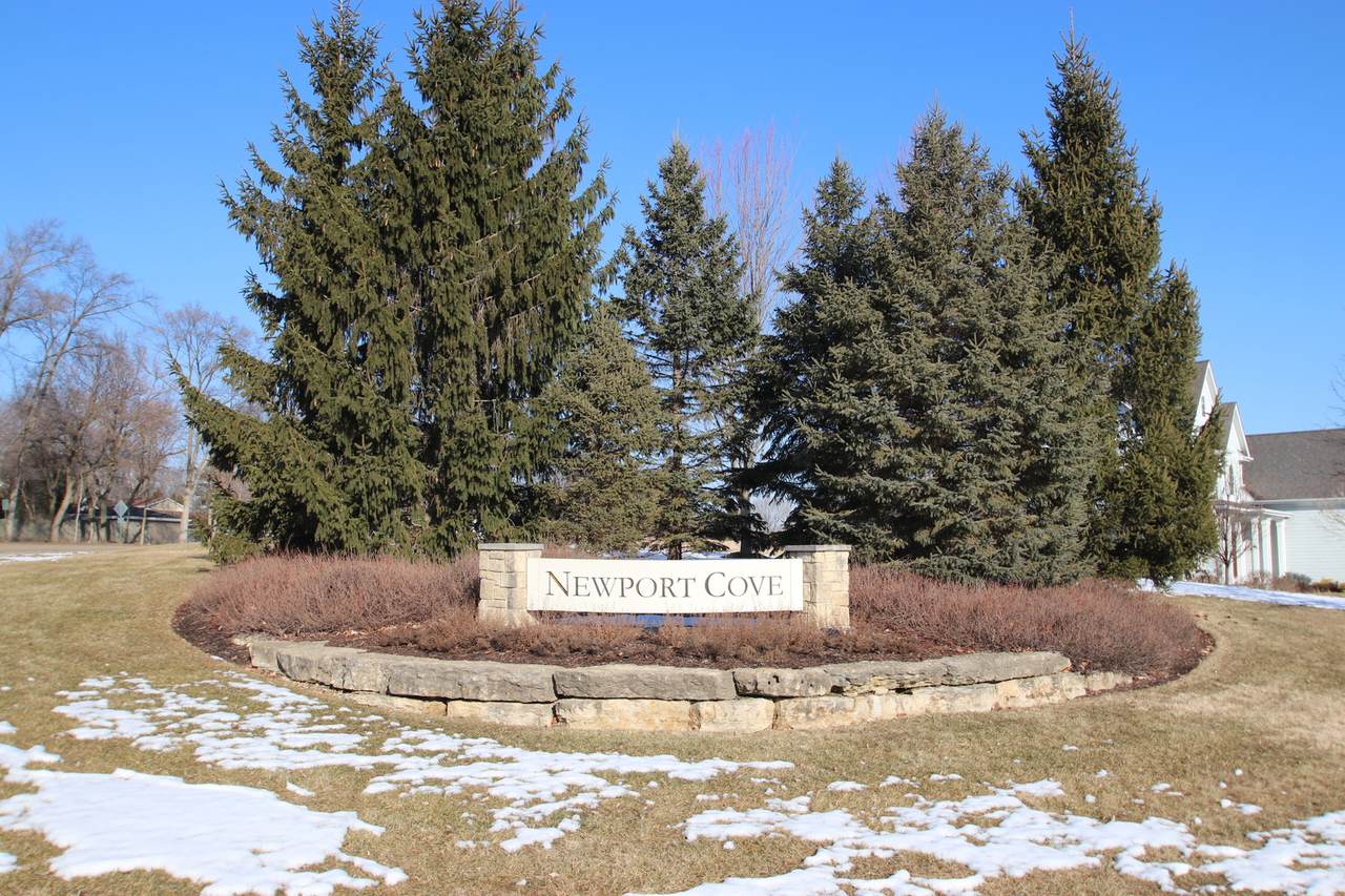 40441 South Newport Drive - Photo 1