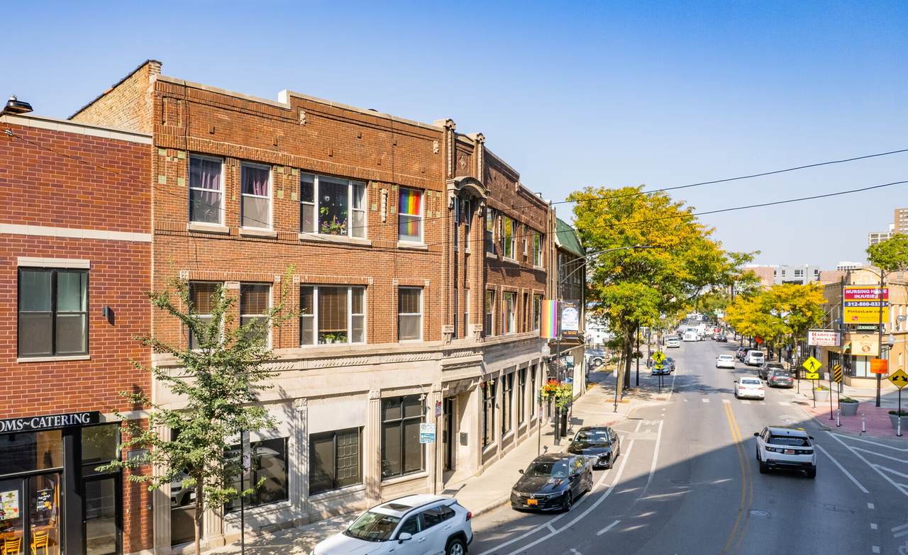 3916 Broadway Street - Photo 1