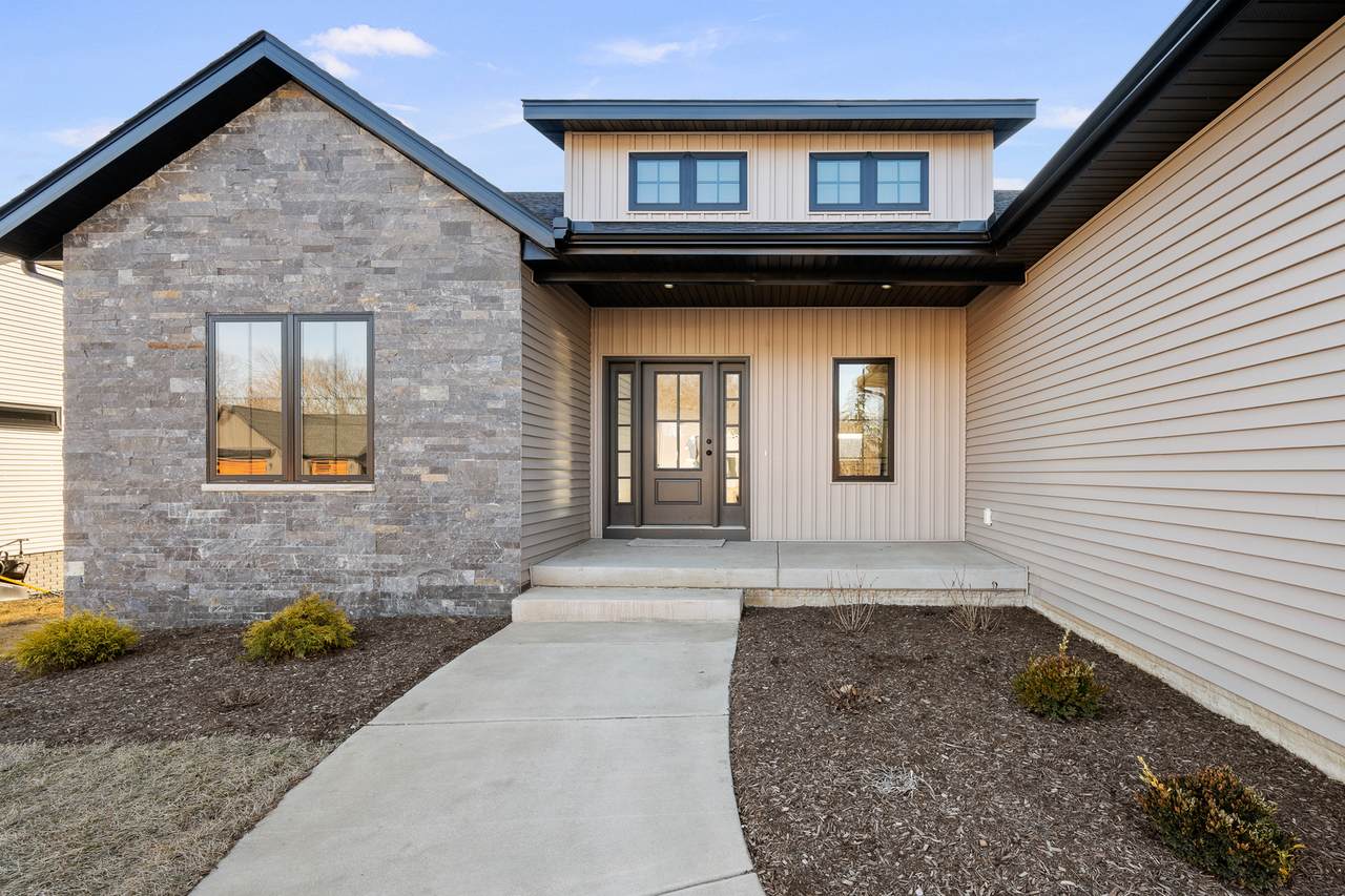 316 Linda Lane - Photo 1