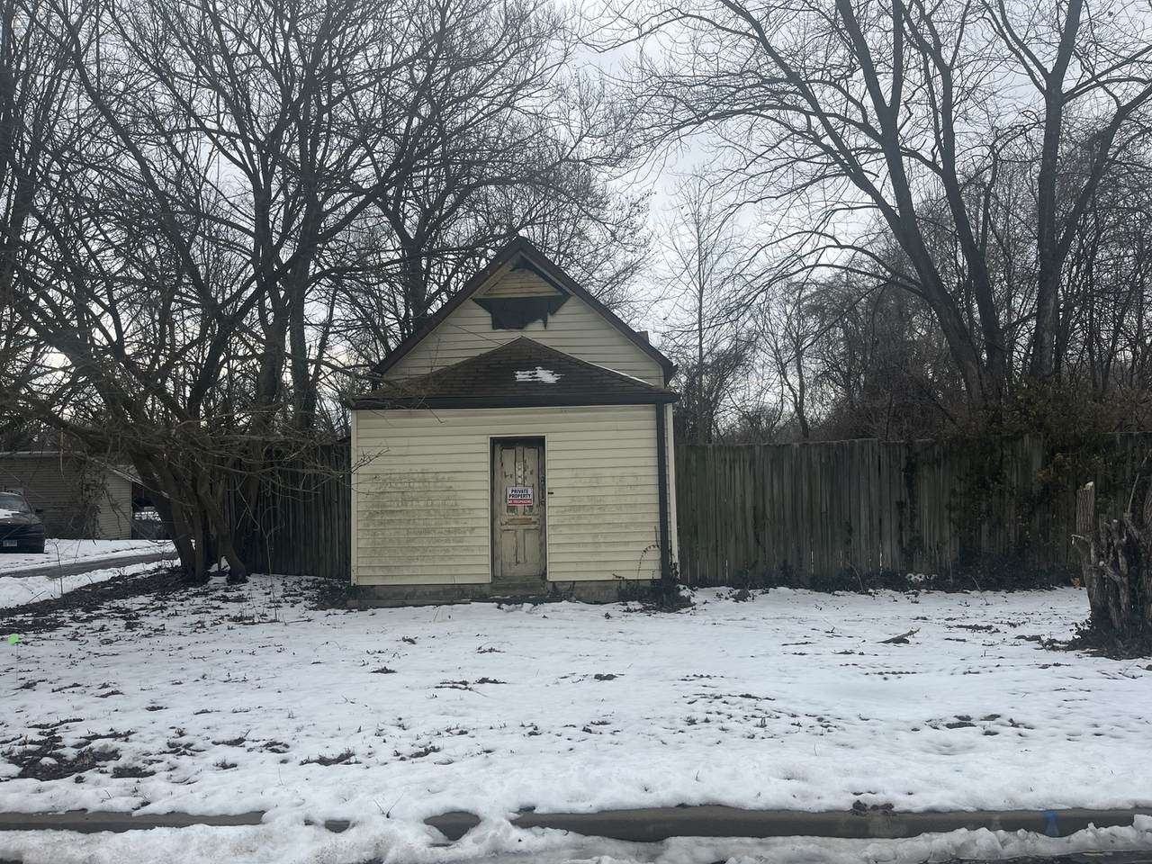 600 Lampert Street - Photo 1