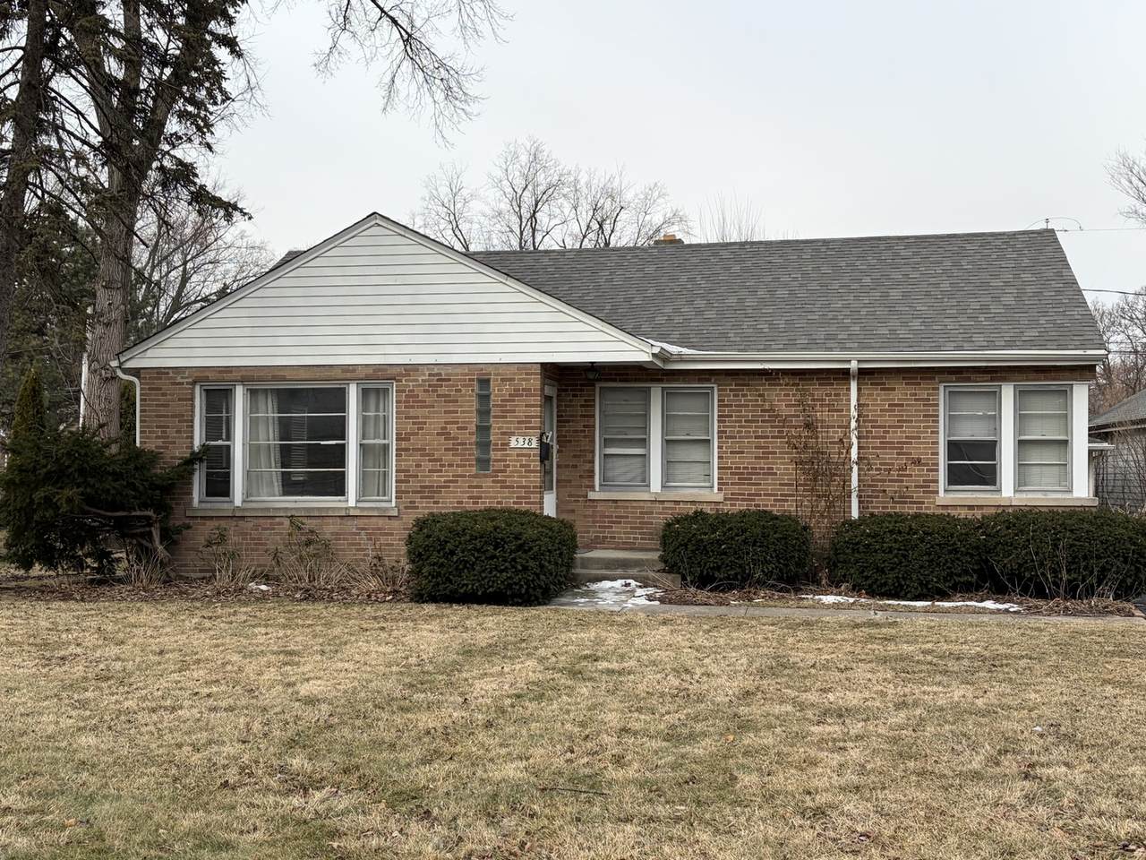 538 Mills Street - Photo 1