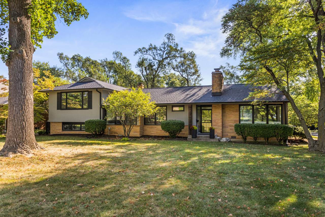 1206 Prospect Avenue - Photo 1
