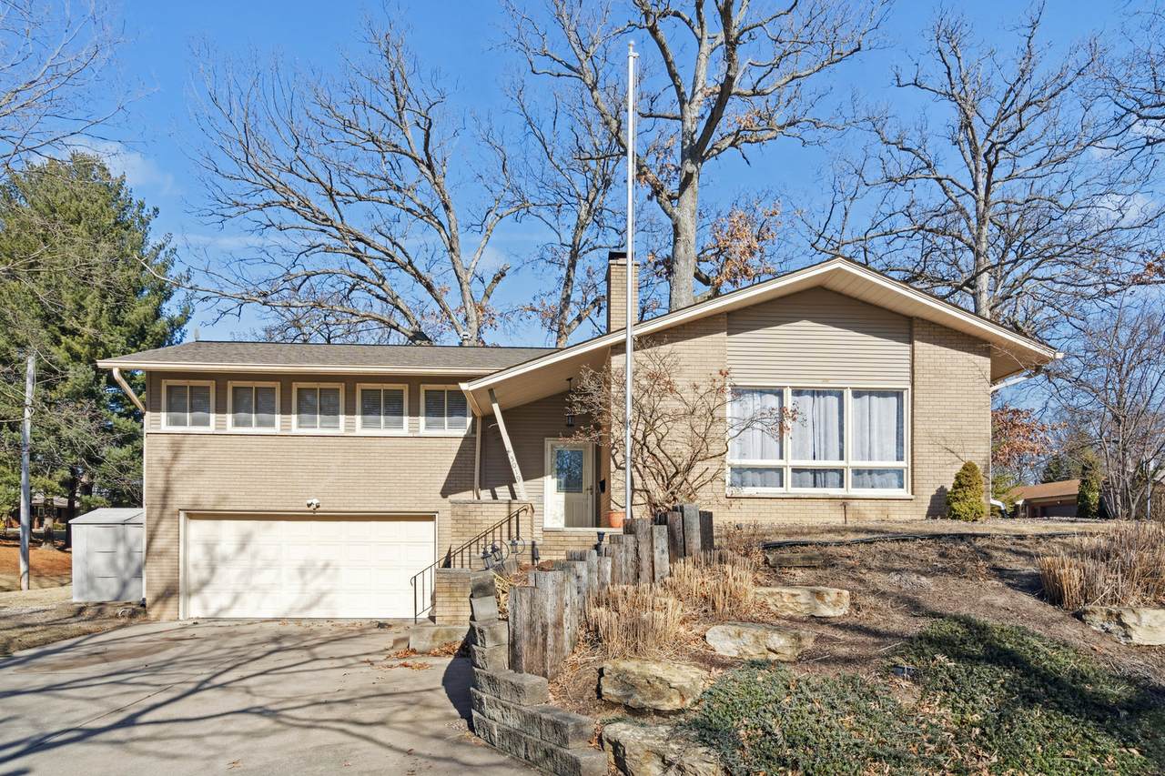 5019 34TH Avenue A - Photo 1