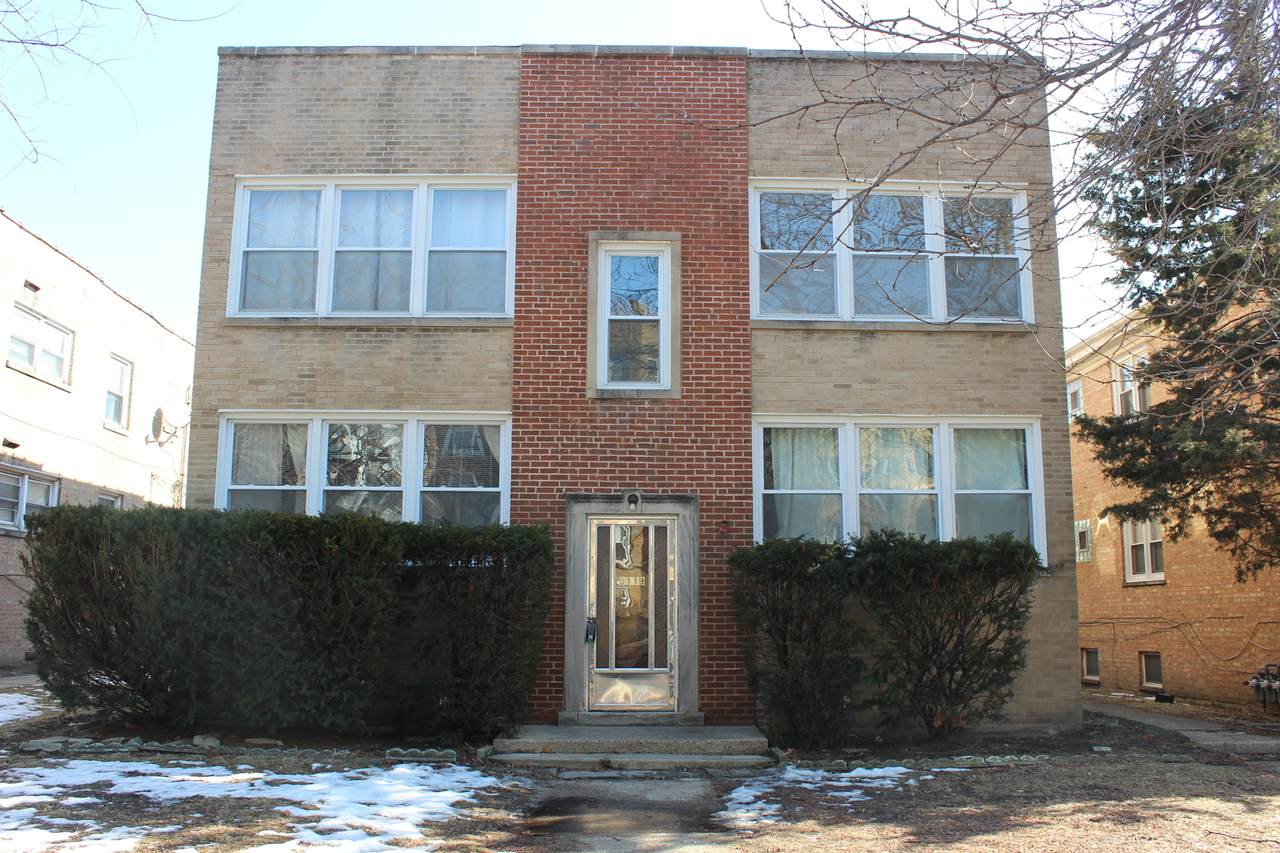 9119 La Crosse Avenue - Photo 1