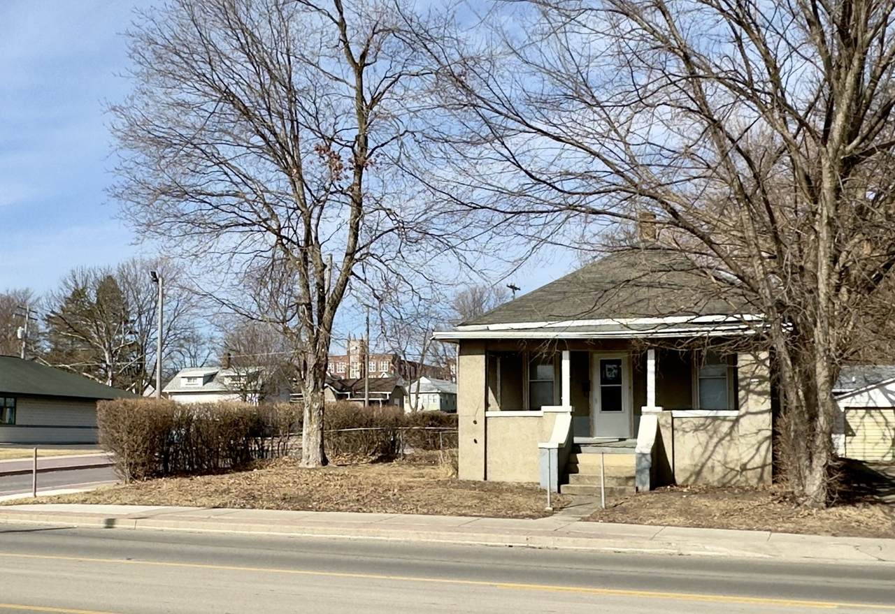 103 3rd Street - Photo 1