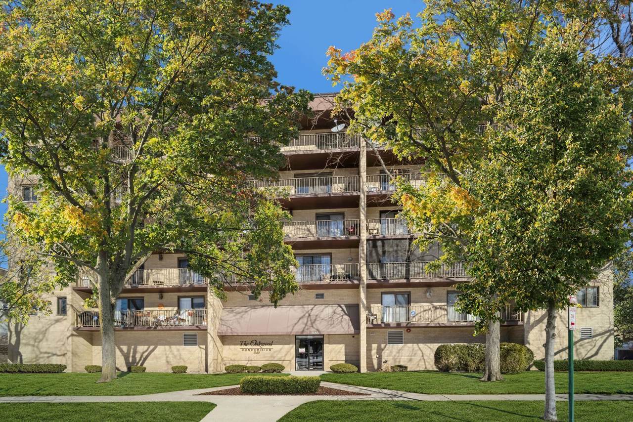 1380 Oakwood Avenue - Photo 1