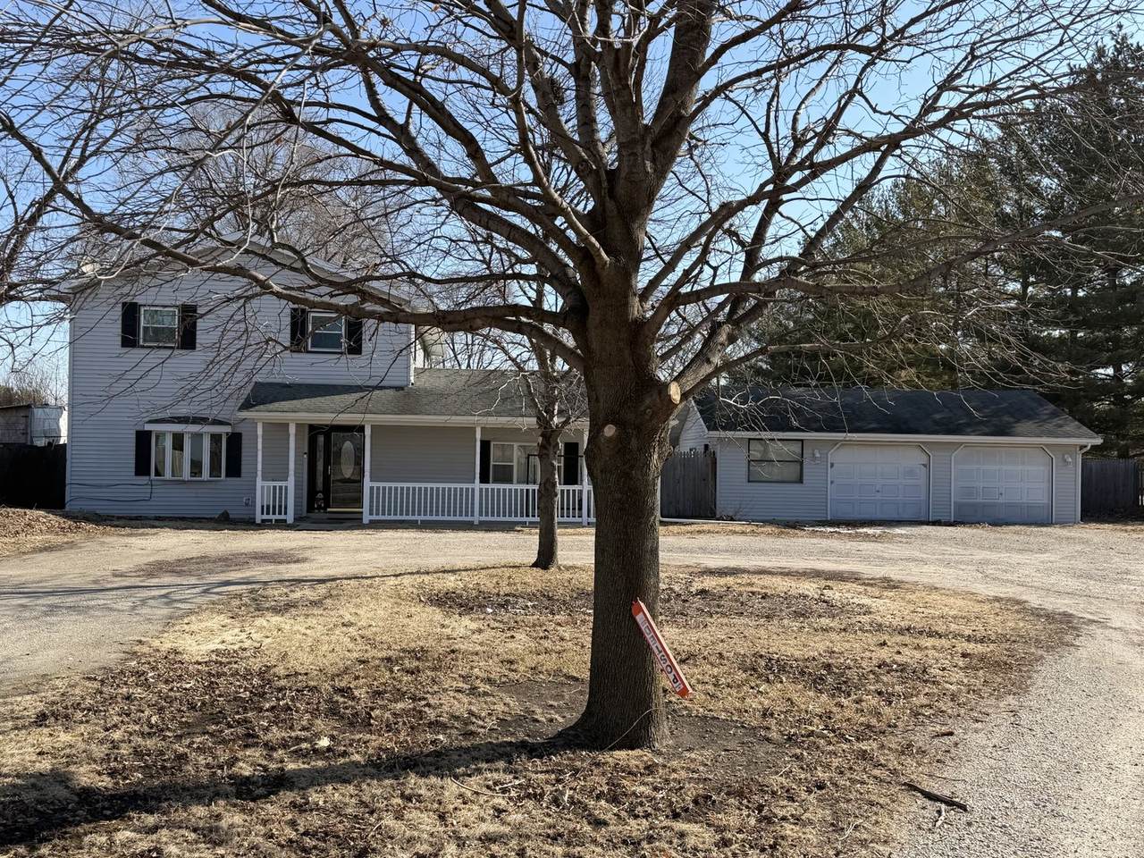 2740 Illinois 47 - Photo 1