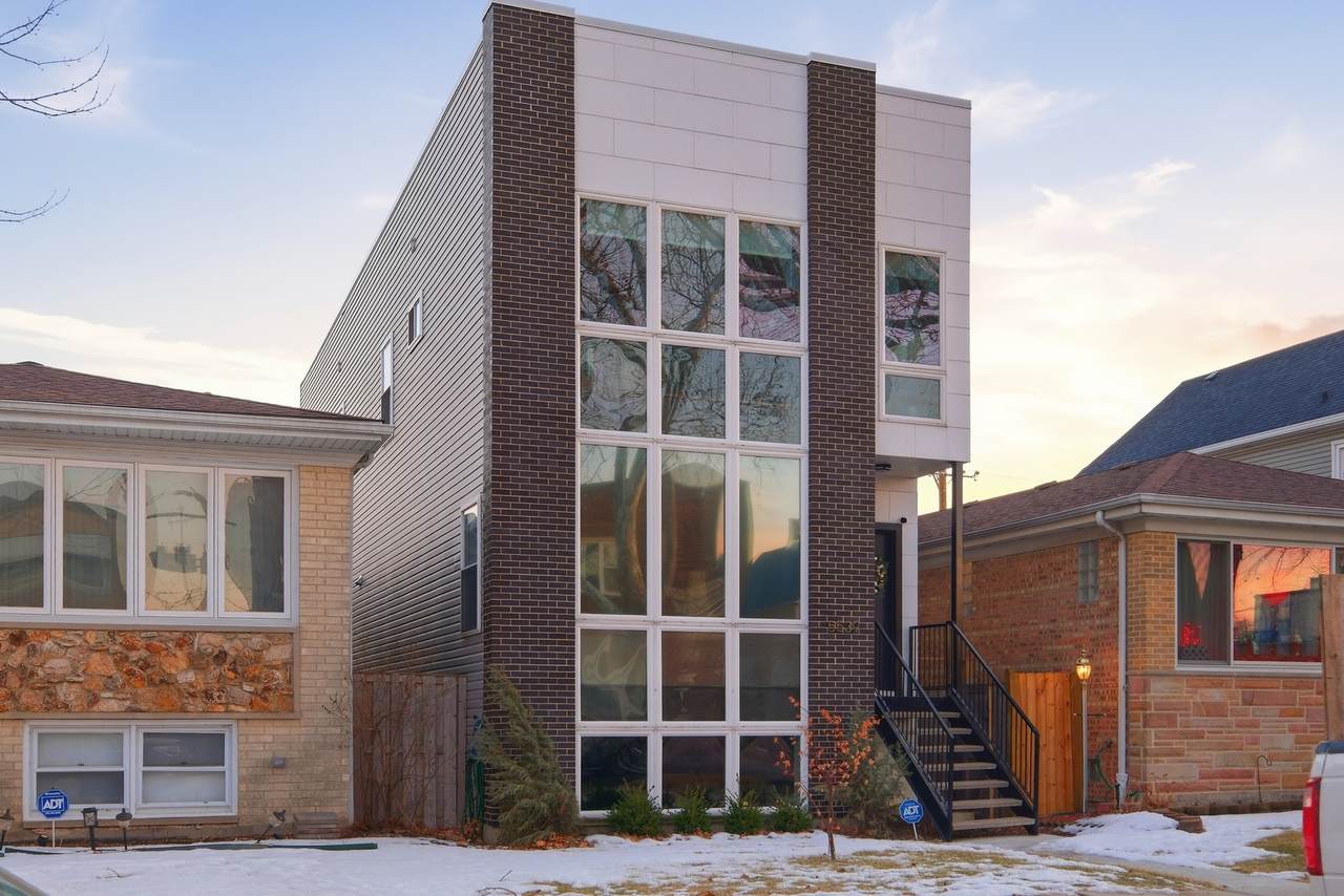 5539 Drummond Place - Photo 1