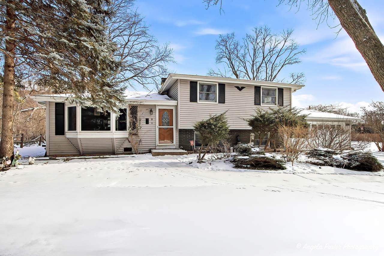 8 Rollins Road - Photo 1