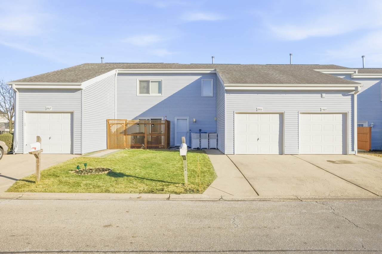 1905 Basswood Lane - Photo 1