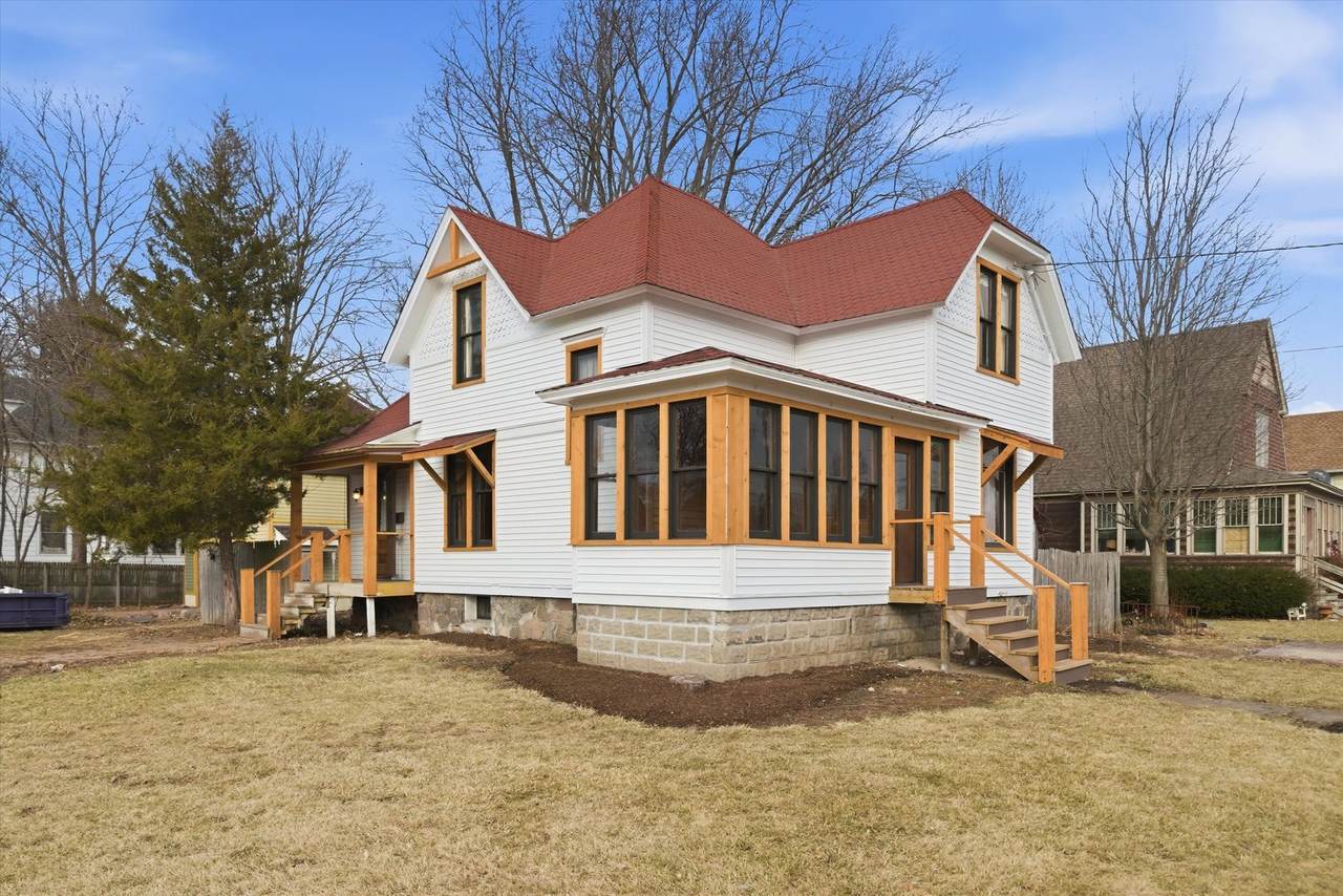 605 Seminary Avenue - Photo 1