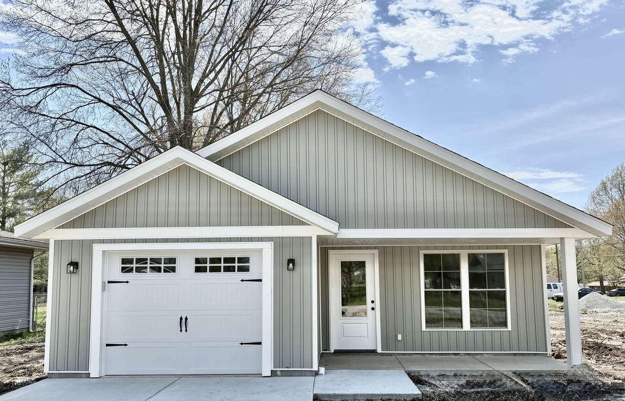 209 Madison Street - Photo 1