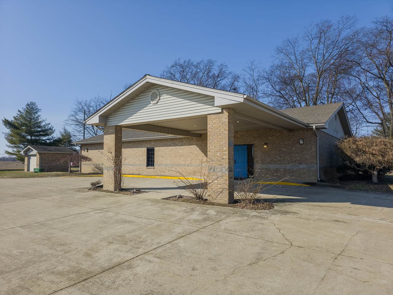 2103 9th Street - Photo 1