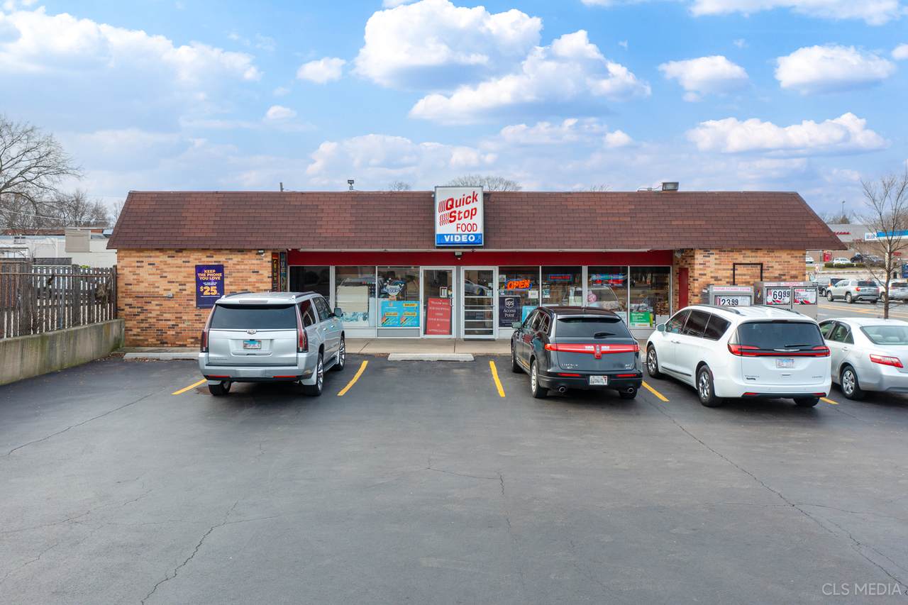 427 E Palatine Road - Photo 1