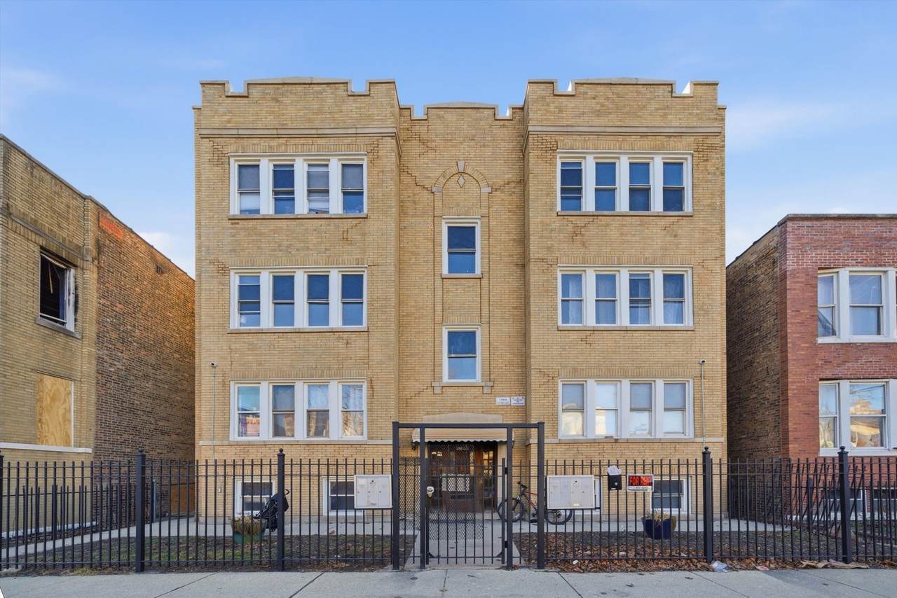 1140 Lawndale Avenue - Photo 1