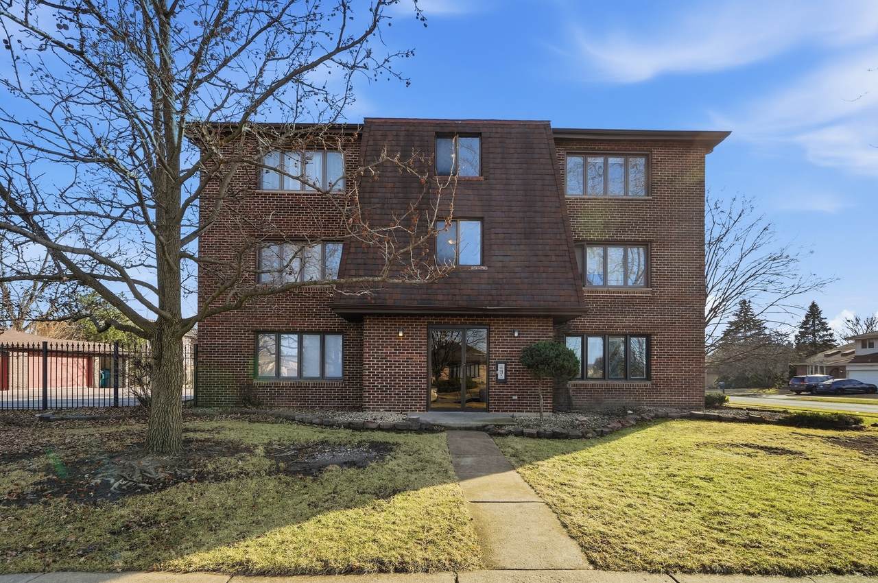 7535 Tiffany Drive - Photo 1