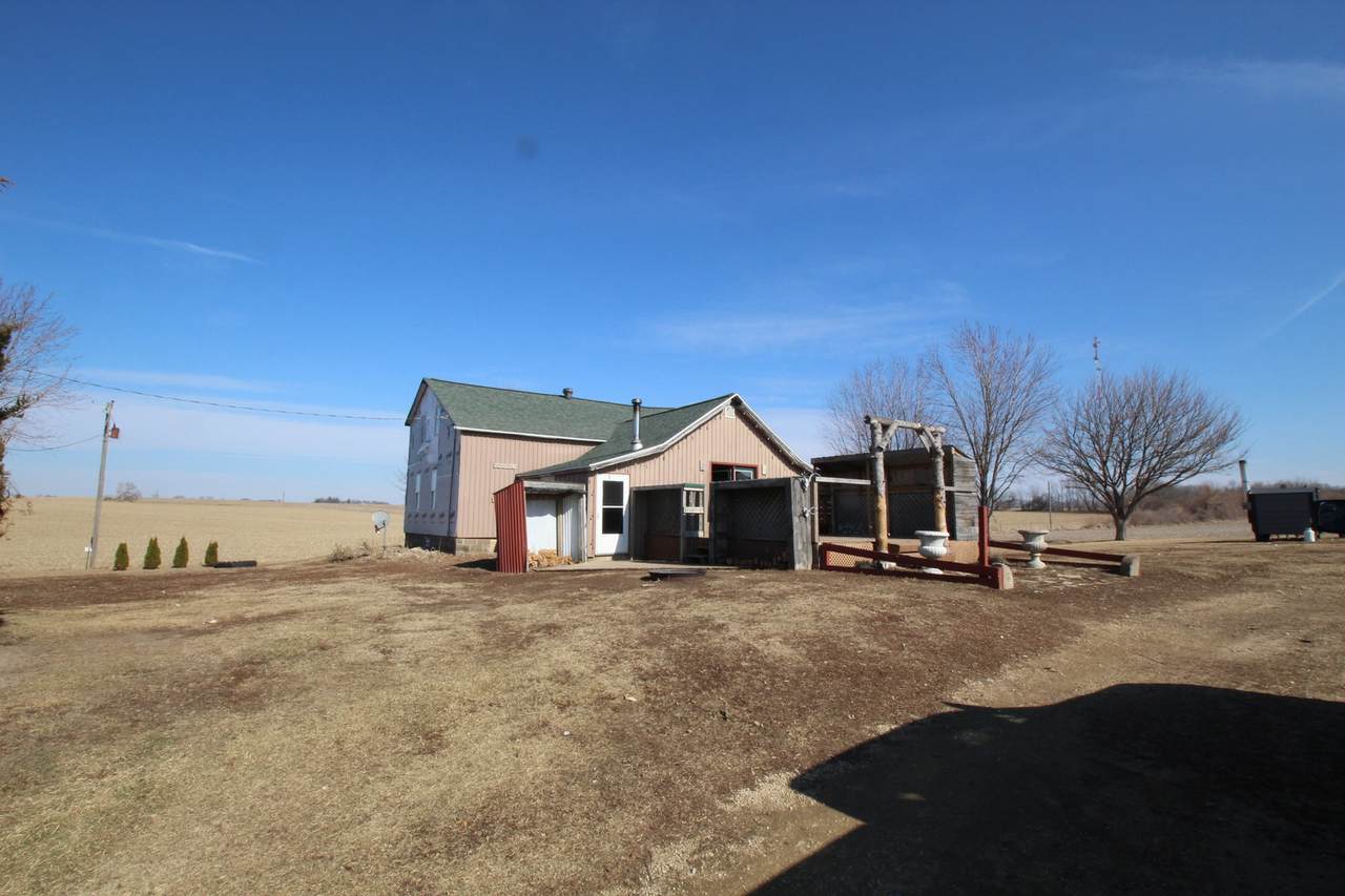 15210 Murphy Road - Photo 1