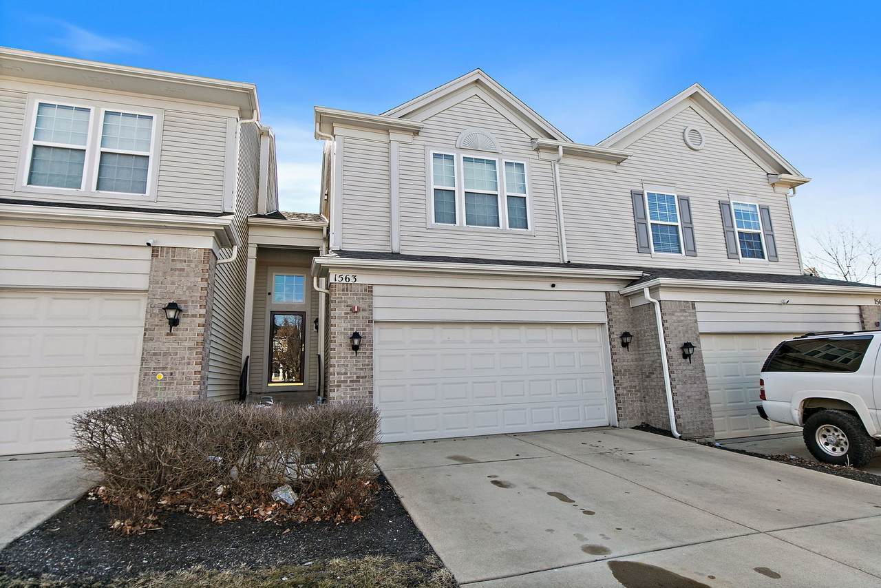 1563 Yellowstone Drive - Photo 1