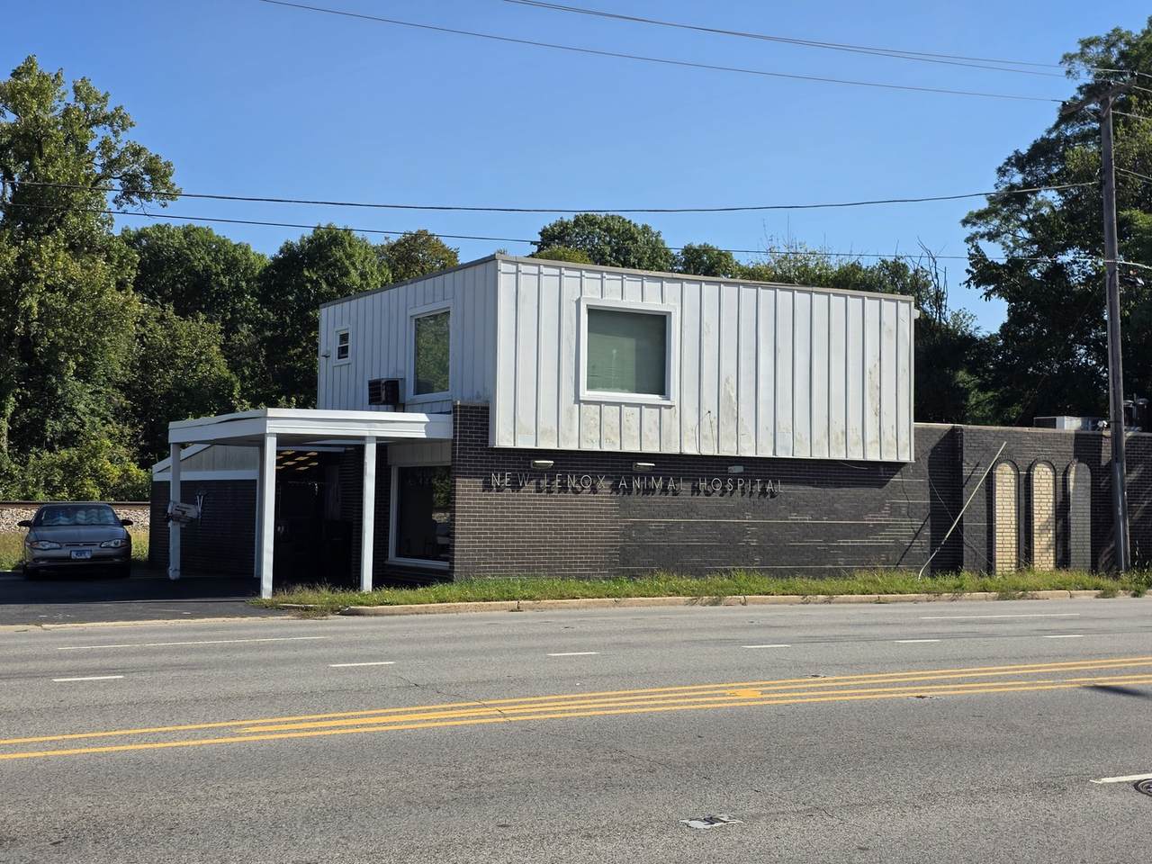 337 Maple Street - Photo 1