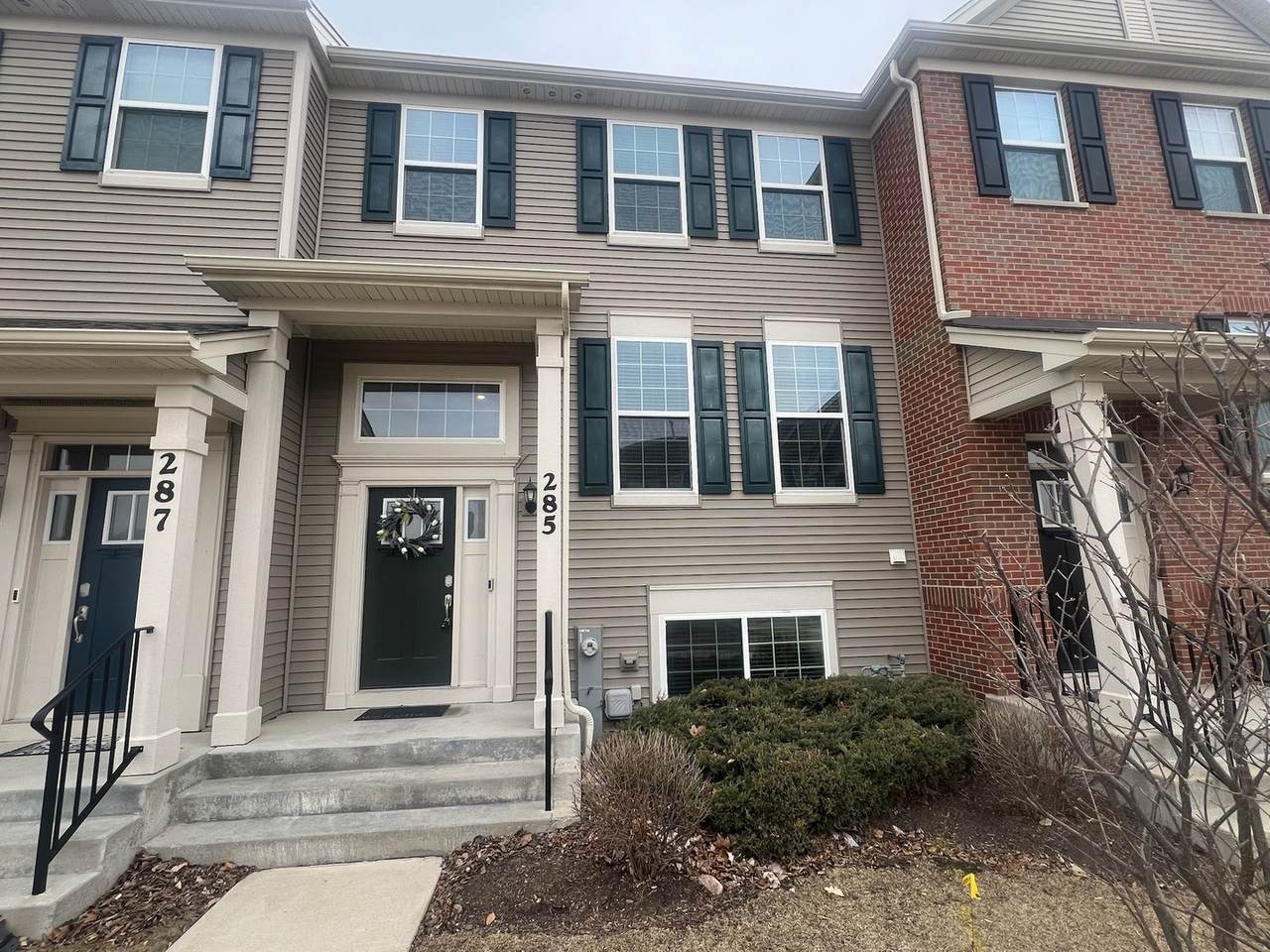 285 Lakeshore Drive - Photo 1