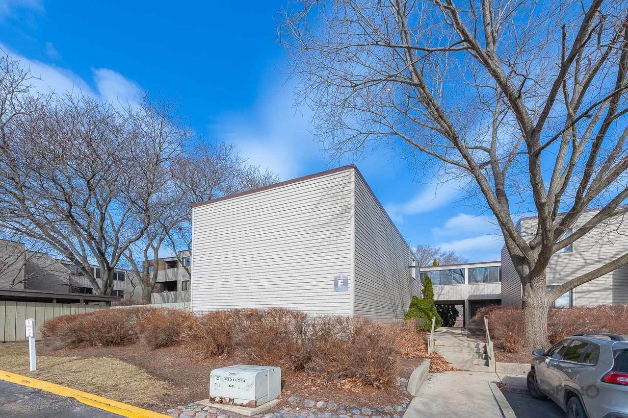 1840 Highland Avenue - Photo 1