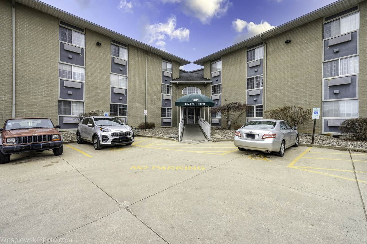 3305 Sunset Avenue - Photo 1