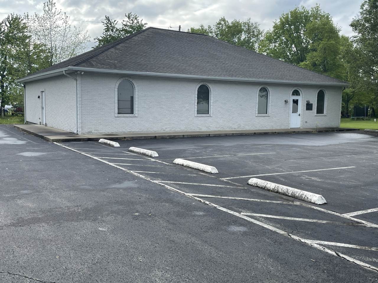 1704 Holmes Street - Photo 1